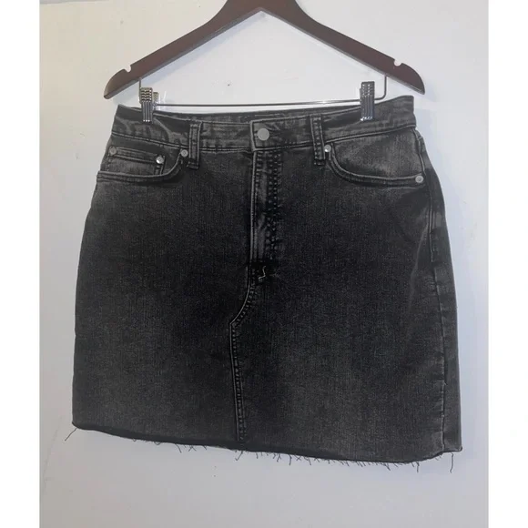 Banana Republic Denim Mini Skirt Washed Black - Picture 2 of 7